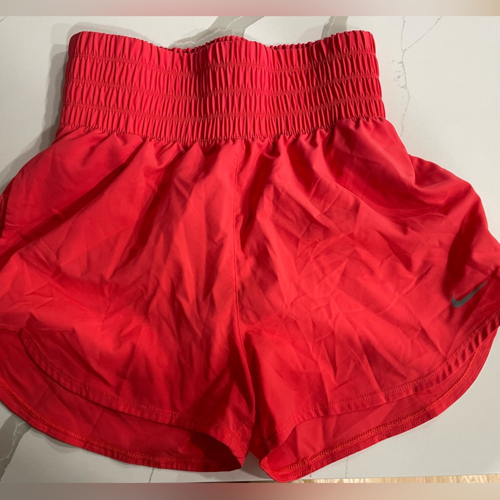 Nike High Waisted Active Shorts